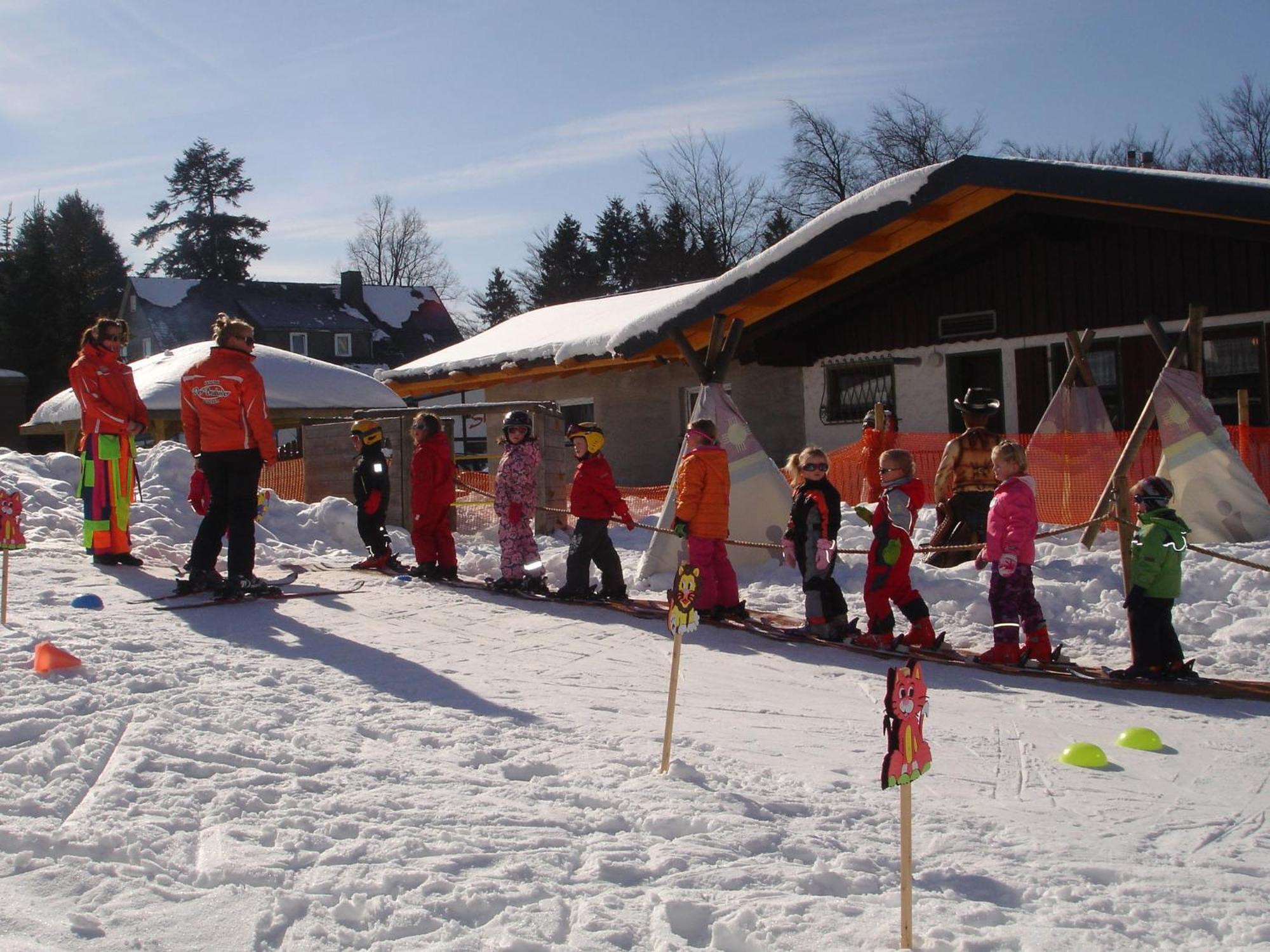 Cozy Holiday Home With Wifi In Hochsauerland Elpe Luaran gambar